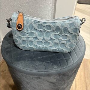 Coach Swinger 20 in Light Blue Signature Denim Bag